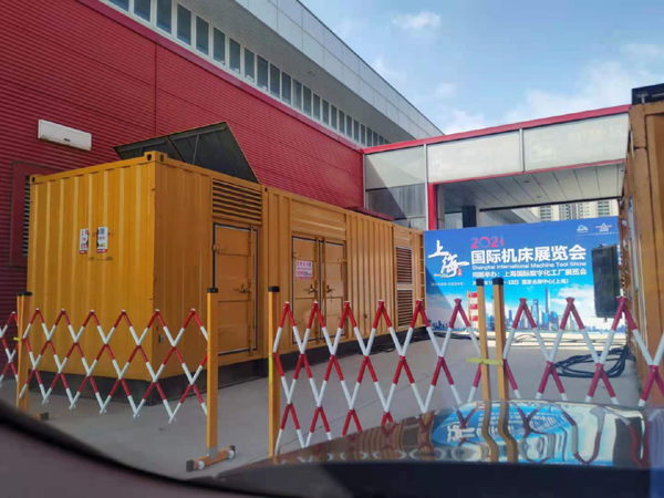 凤台发电车出租-发电机无电压或电压太低怎么办？