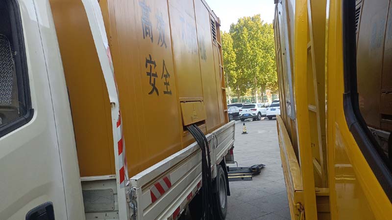 凤台如何判断柴油发电机组和UPS电源的切换时间是否符合要求？