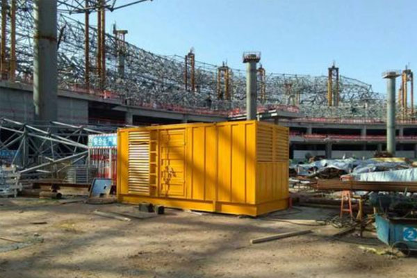 凤台发电机出租如何判断空气滤清器是否需要更换？
